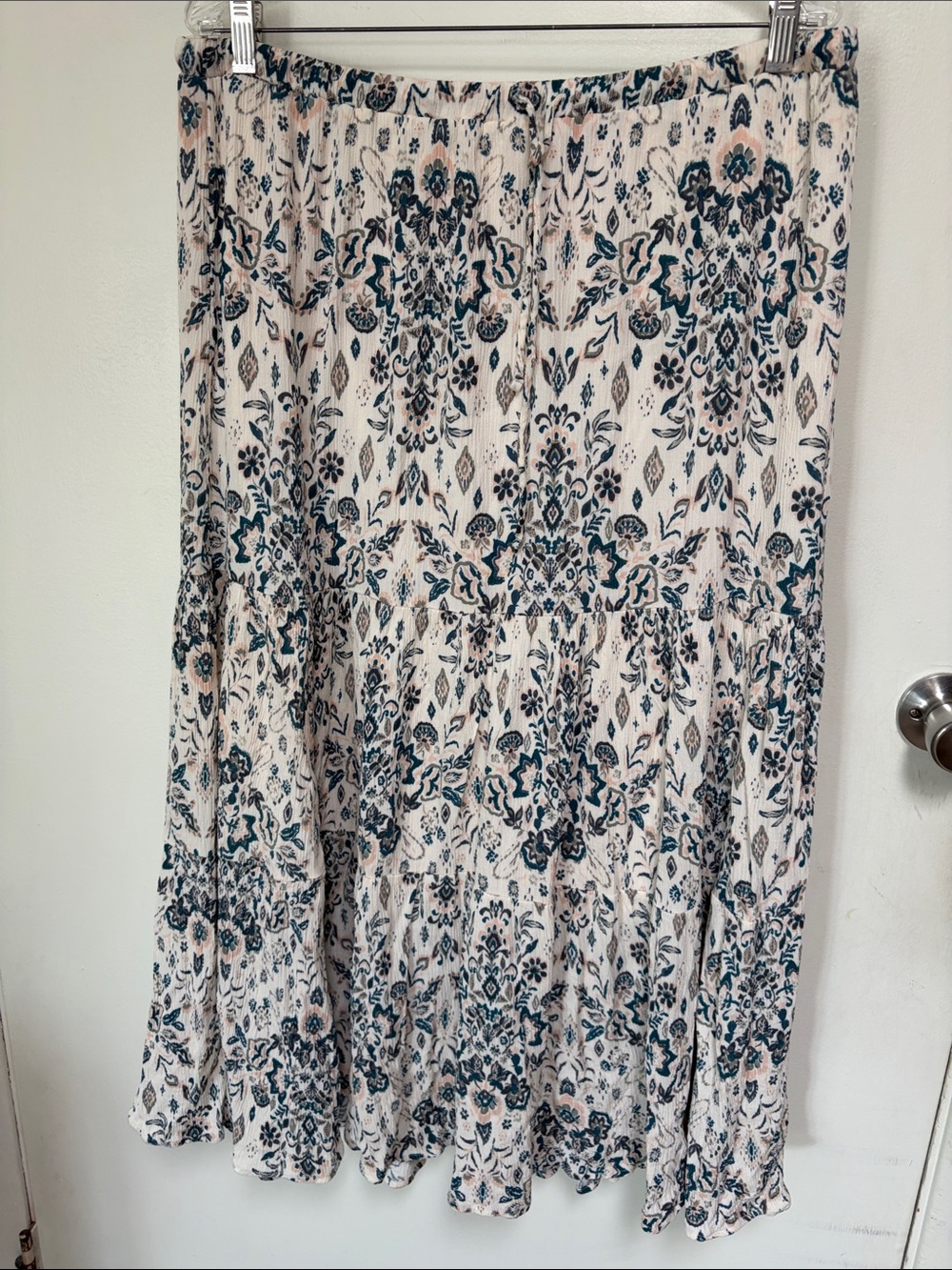 Women’s Cream Floral Maxi Skirt